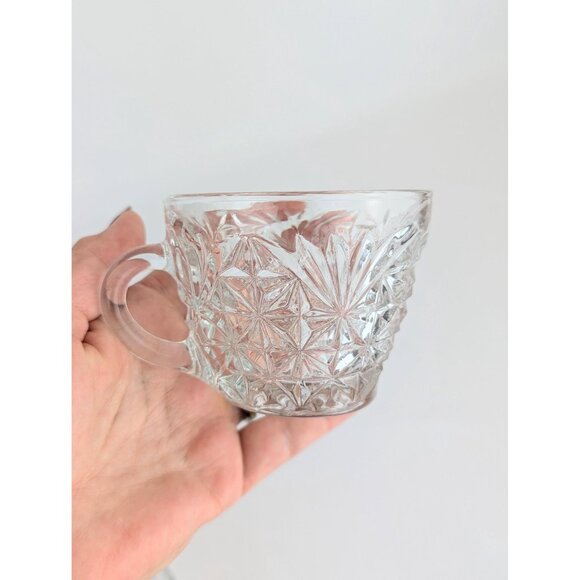 Set of 4 Anchor Hocking Arlington Diamond Fan Pattern Punch Cup Glass Teacups - Picture 4 of 7